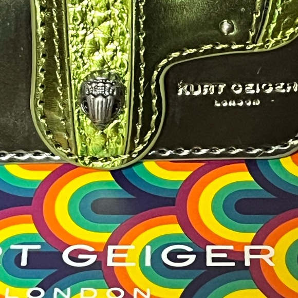 Kurt Geiger Metallic Green Cactus Phone Credit Card Wallet - Picture 3 of 4